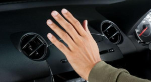 هكذا تُبَرّد سيارتك في دقائق: حيل فعّالة من خبراء السيارات