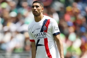 حكيمي يختتم الموسم برسالة مؤثرة بعد الخسارة أمام تشيلسي في نهائي "الموندياليتو"