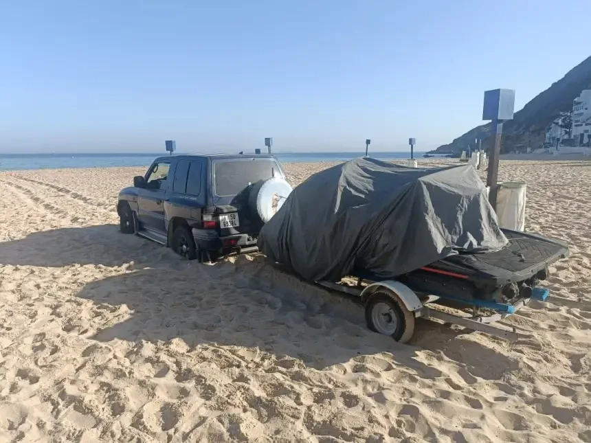 حجز دراجتين مائيتين محملتين بالحشيش بشاطئ "بلايا بلانكا" ضواحي طنجة