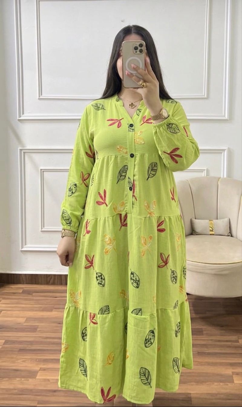 جديد2026 😱🤝 مع التخفيضاات الخيالية🫴🏻🤗  ✨كسوة  مزوقة توب لولان 🎊