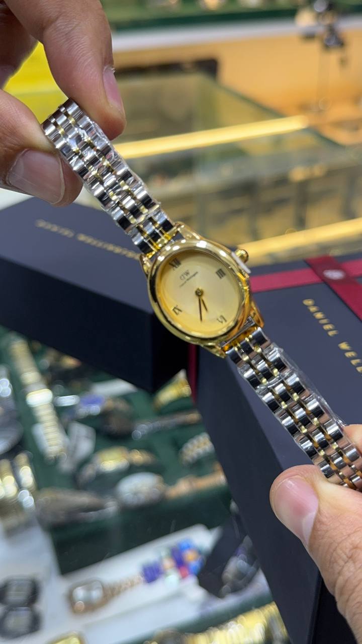 montre femme Daniel Wellington