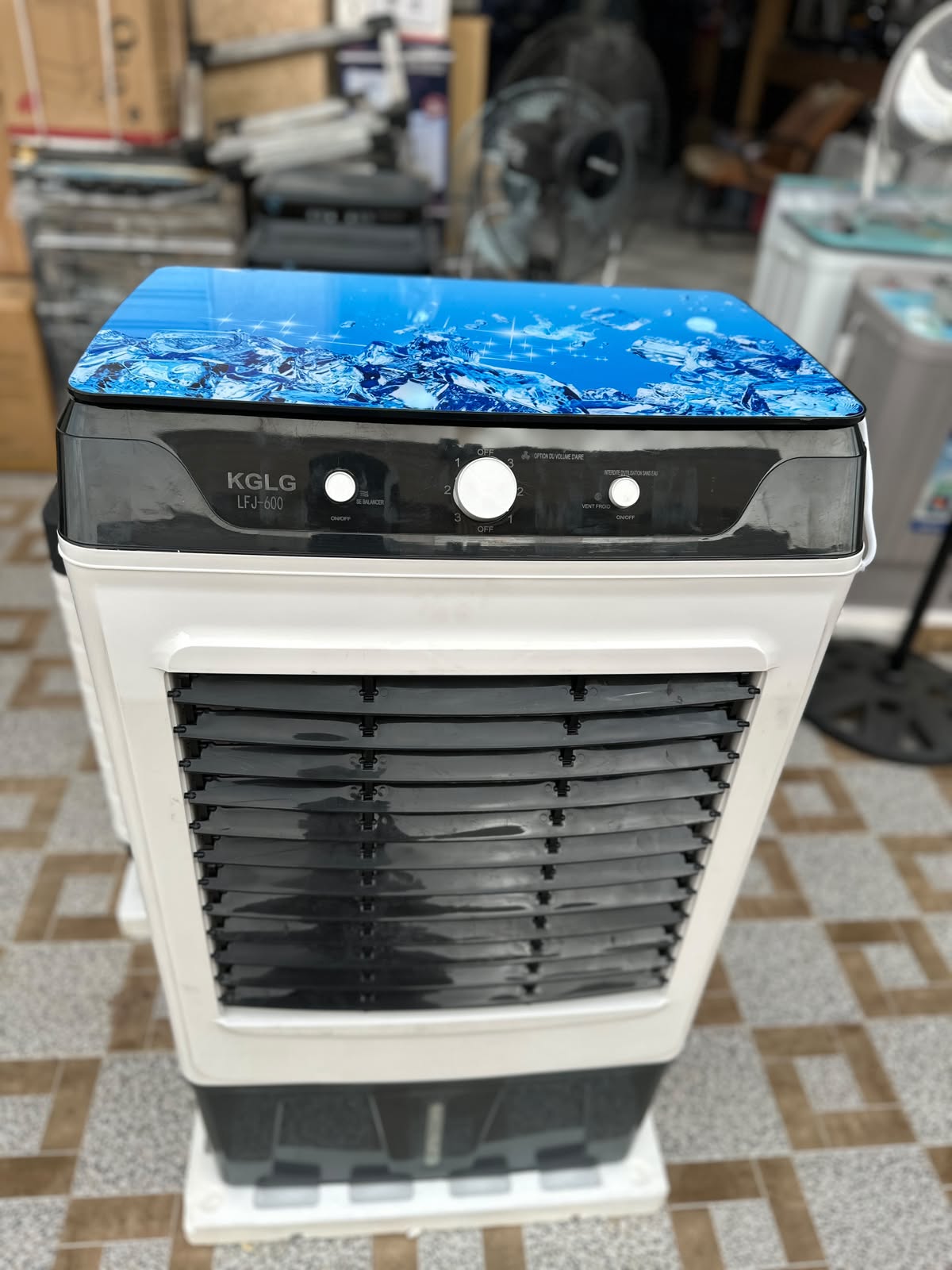Air cooler KGLG 60 litre  3 mode vitesse  Pompe électrique  2 glacier  Livraison gratuite garanti 1ans 🇲🇦 Prix: 1750dh.