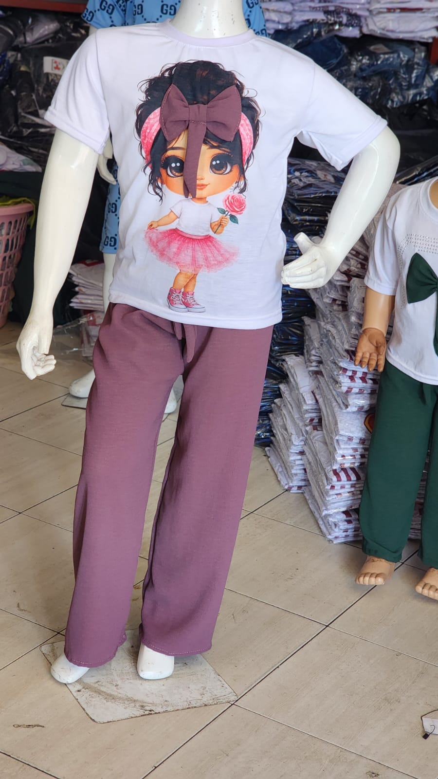 بيع ملابس جملة فقط