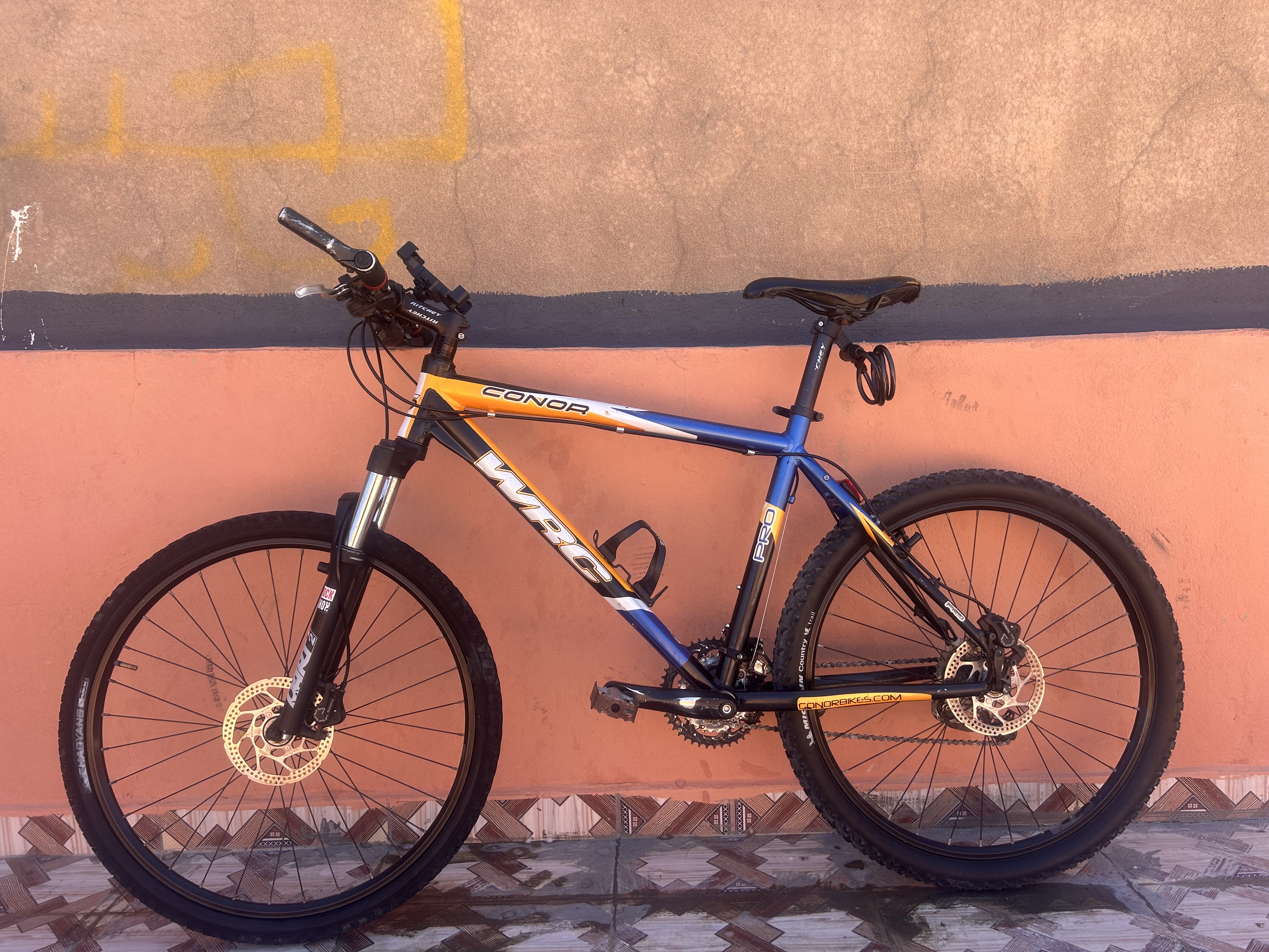 * دراجة CONOR VRC PRO