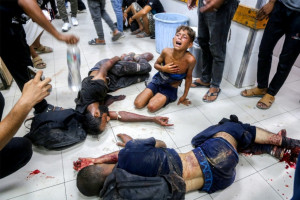 مقتل 93 فلسطينيا ينتظرون المساعدات في غزة بنيران إسرائيلية (الدفاع المدني)