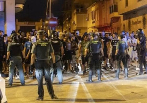 مورسيا بإسبانيا تطورات مثيرة تُشعل فتيل العنصرية.