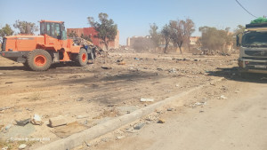 وجدة: أشغال تنظيف بسوق الأحد لتحسين بيئة حي الحسني الوفاق