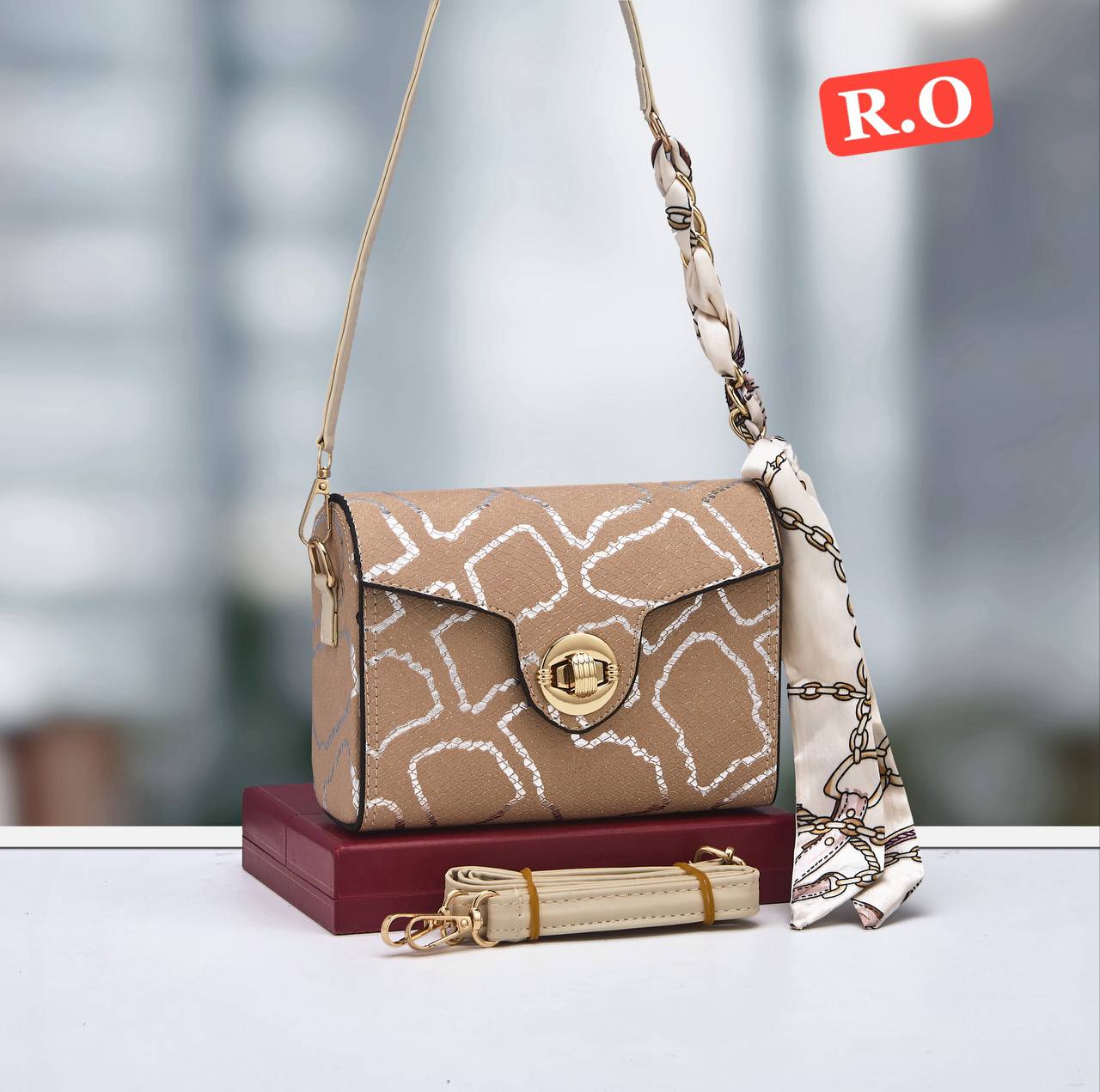 💼✨ الأناقة المغربية فـ أبهى صورها!