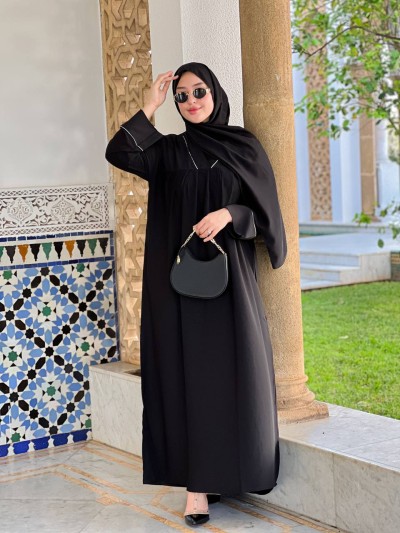 ✨ الأناقة ما كتحتاجش مناسبة...