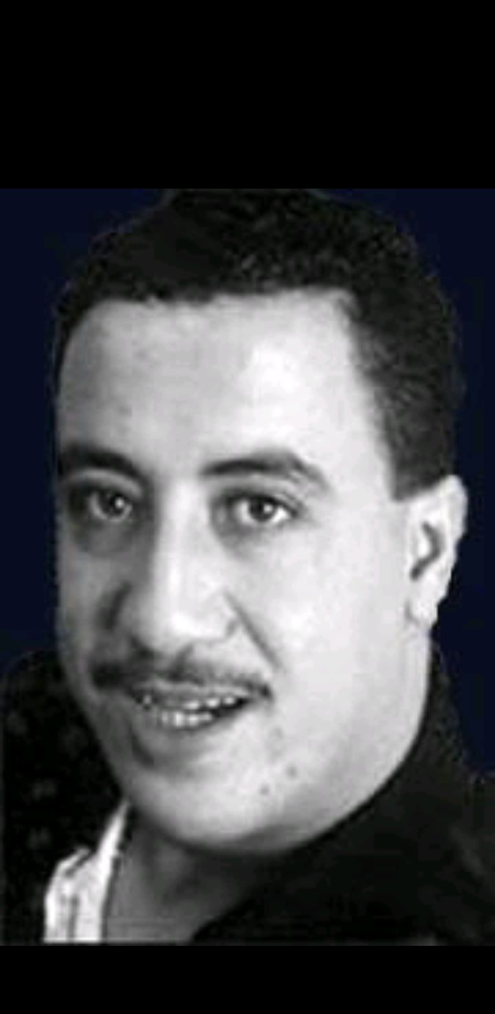 فبالي كتبتلي شاب حسني