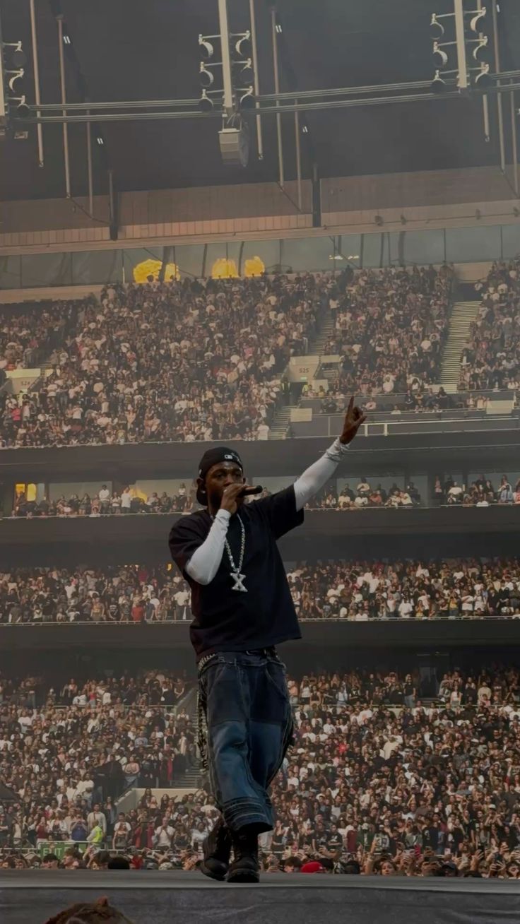 Kendrick Lamar  - Luther