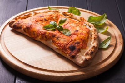 Pizza calzone  Poulet